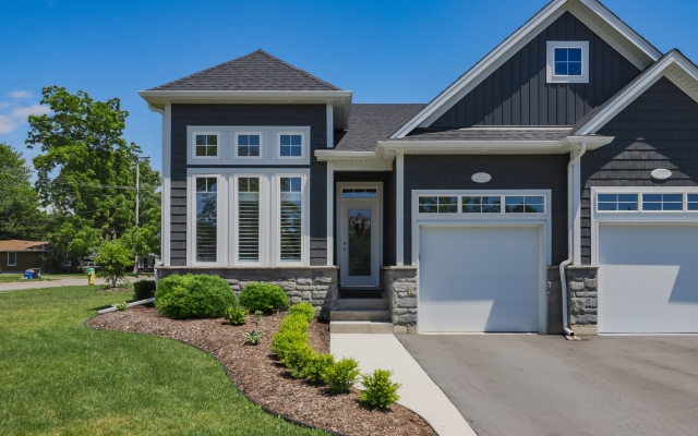 Park Lane Place,  Crystal Beach / Ridgeway, Townhome