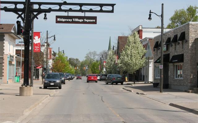 Crystal Beach/ Ridgeway - Small Town Charm